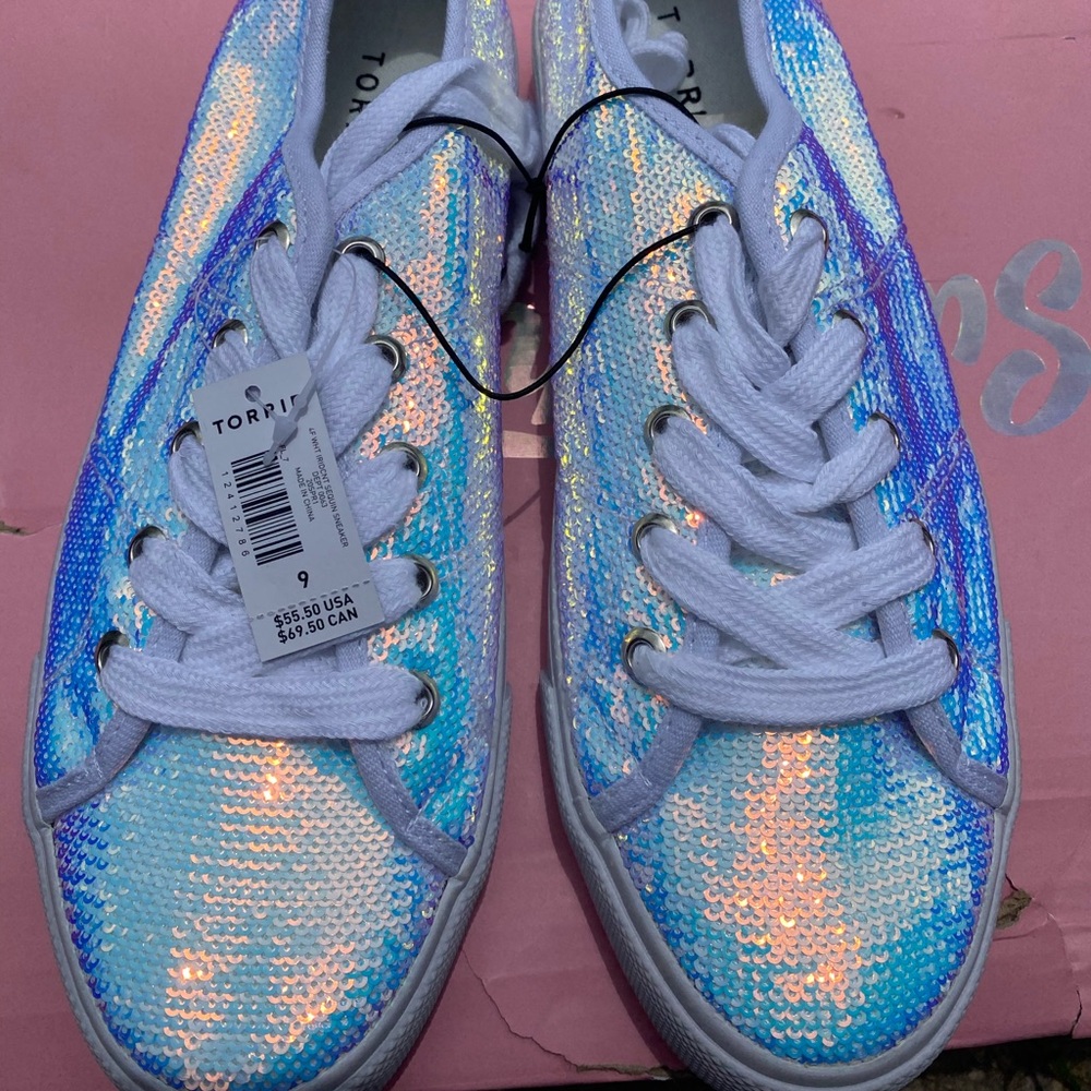 Iridescent sequin shoes from torrid